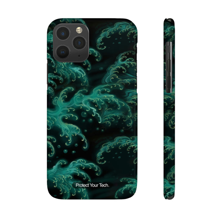 Crashing Waves Case-Mate Slim iPhone Case
